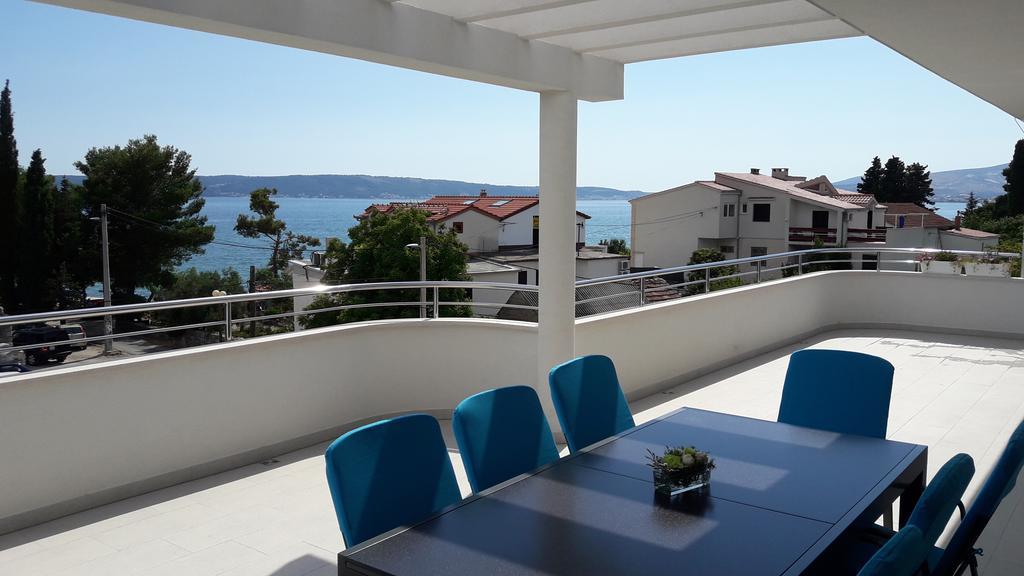 Villa-Apartments Karmel Kaštela Exterior foto